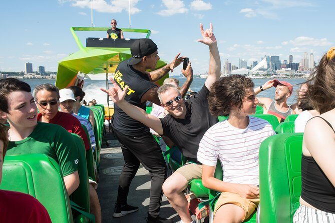 Circle Line: NYC BEAST Speedboat Ride - The Guide and Crew: Making It Memorable