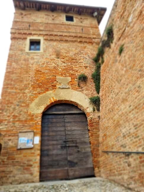 Cisterna d'Asti: guided visit to the museum "Arti e Mestieri di un tempo" (Arts and Crafts of the Past) - A Closer Look at the Experience