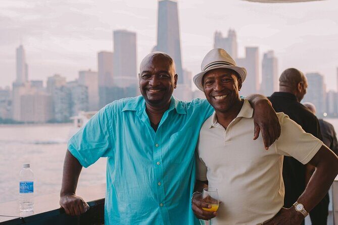 City Cruises Chicago: Fireworks Signature Dinner Cruise - FAQs About the Fireworks Dinner Cruise