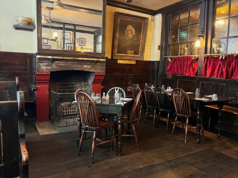 City of London: Historic Pub Walking Tour - Key Points