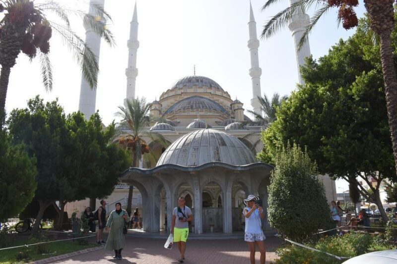 City of Side: Cabrio Bus & Green Lake Boat Tour with Lunch - Who Is This Tour Best For?