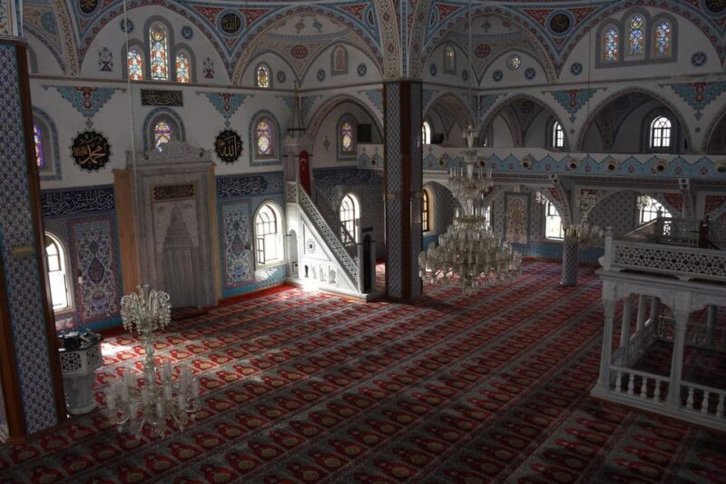 City of Side: Cabrio Bus & Green Lake Boat Tour with Lunch - Frequently Asked Questions