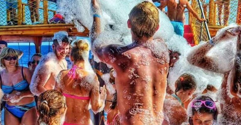 City of Side: Dolphin Island Boat Tour w/ Lunch & Drinks - Key Points