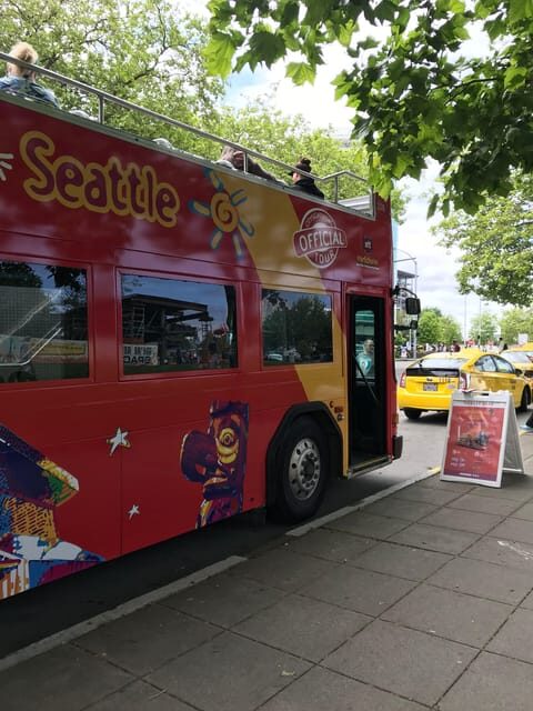 City Sightseeing Seattle: HOHO Bus Tour + Locks Cruise - Is it Worth the Price?