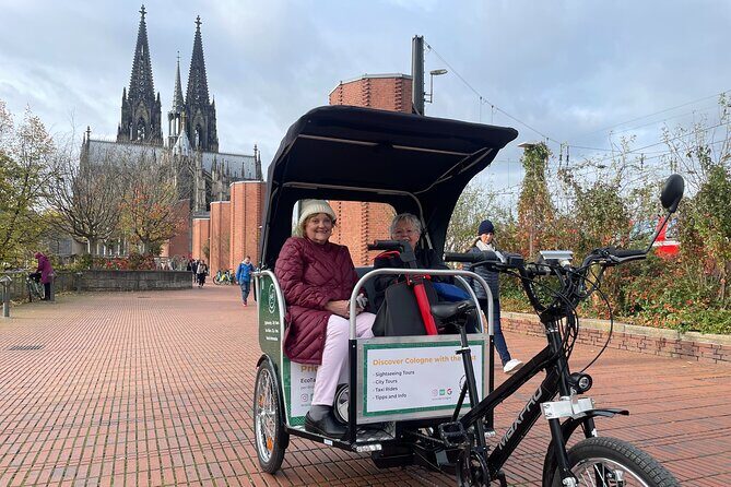 City Tour per Rikscha in Cologne - What the Tour Includes and How It Works