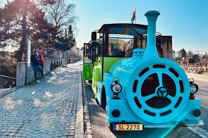 City Train in the old town of Luxembourg - Key Points