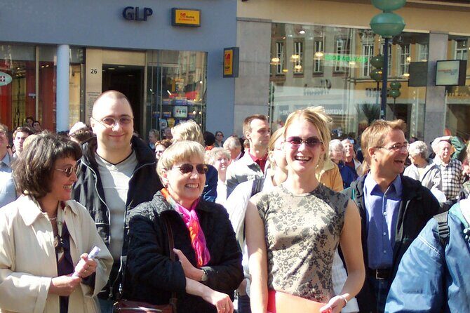 City Walk + English Garden and Colorful History + Culture in the City Center - FAQs