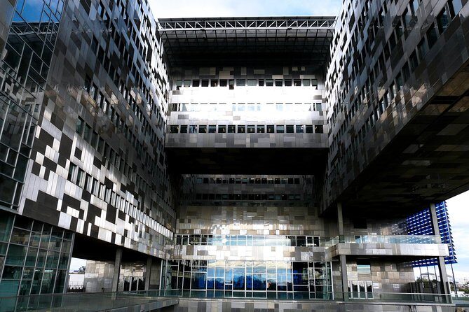 CityTour and Photo Portraits Souvenirs in Montpellier - Final Thoughts