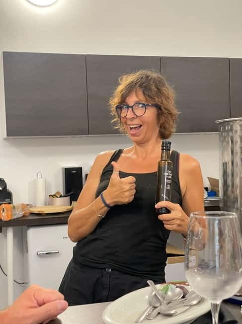 Civezza: western Liguria beyond the sea. Oil, wine, and historic villages. - Key Points