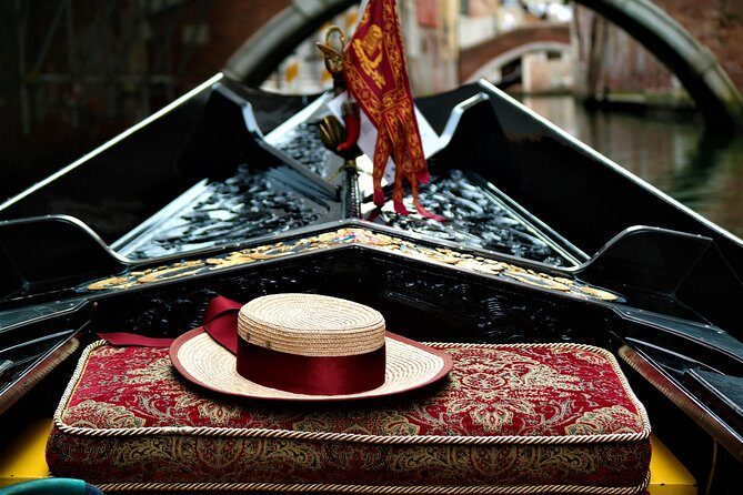 Classic 30-Minute Gondola Ride in Venice - Practical Tips for Booking & Enjoying