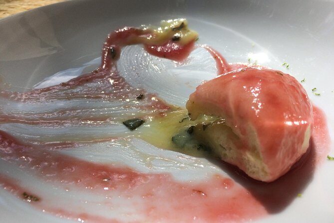 Classic Bites and Culinary Trends Neighborhood Food Tour in Berlin - Who Should Consider This Tour?