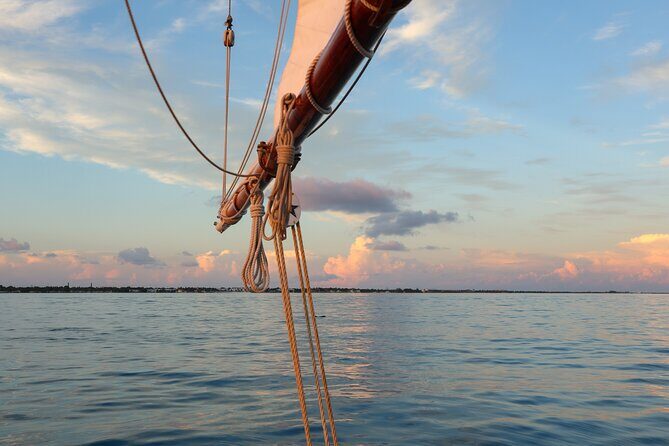 Classic Key West Schooner Sunset Sail with Full Open Bar - The Experience on Board: Drinks and Atmosphere