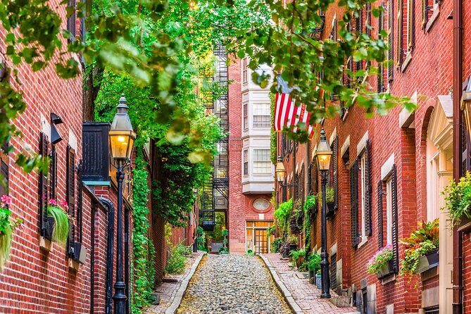 Classic Television and Sightseeing Locations 1 Day Tour in Boston - Practical Aspects and What to Expect