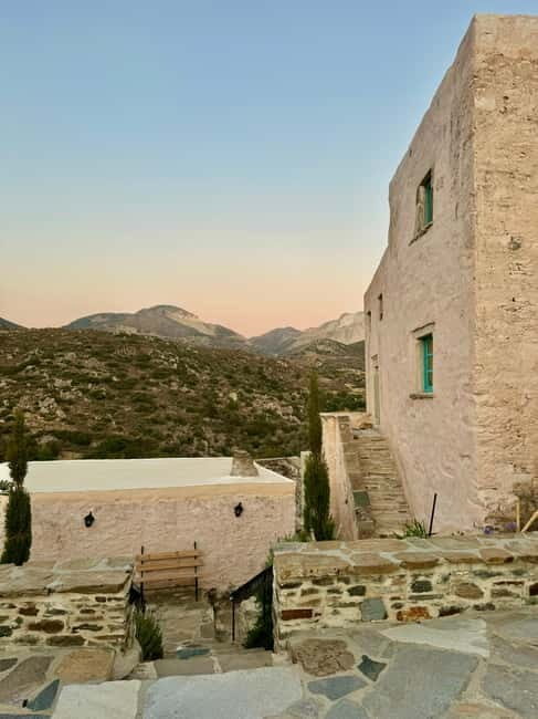 Classical guitar concert in a historic olive press - Key Points