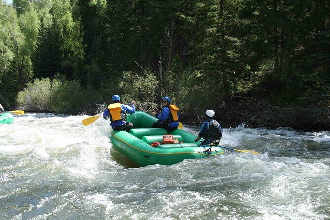Clear Creek Whitewater Raft near Denver: Splashy Fun for Families - Why We Think the Clear Creek Rafting Trip Is Worth Considering