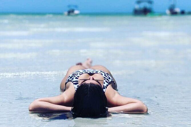 Clearwater Beach Private Pontoon Boat Tour for six - FAQ