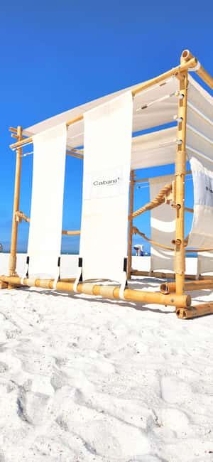 Clearwater: Daydreamer's Luxury Bamboo Cabana Rental - Key Points