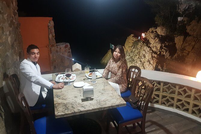 Cliff Diver De Luxe with Different Options at "La Quebrada" - The Experience at La Perla