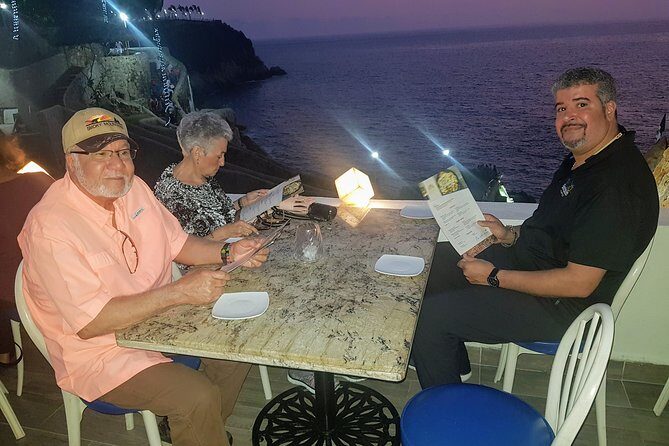 Cliff Diver De Luxe with Different Options at "La Quebrada" - The Logistics and Practical Details