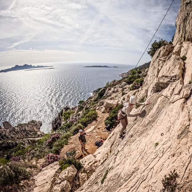 Climbing Discovery Session in the Calanques near Marseille - Climbing Discovery Session in the Calanques near Marseille