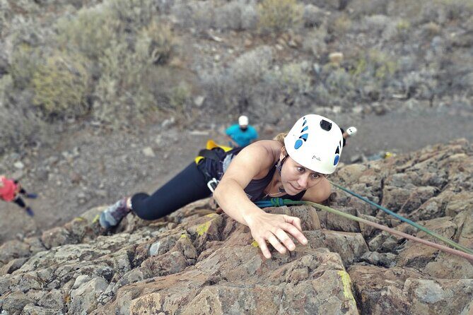 Climbing + Zipline + Via Ferrata + Cave. Adventure route in Gran Canaria - Summing Up: Who Is This Tour For?
