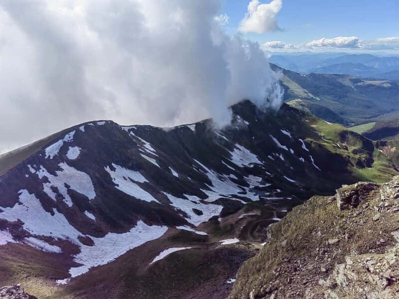 Cluj Napoca: Rodnei Mountains Full-Day Guided Hiking Tour - What Makes This Tour Stand Out