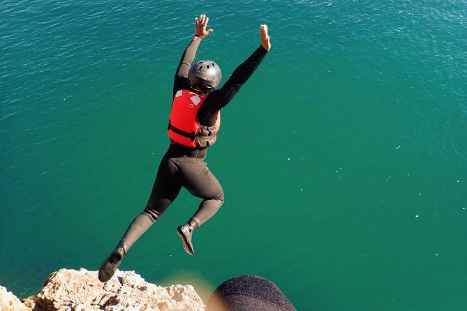 Coasteering and Cliff Jumping Near Lagos - Coasteering and Cliff Jumping Near Lagos: An Honest Look