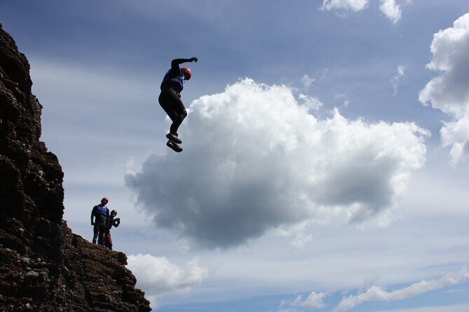 Coasteering Geopark Adventure In Torquay - What Is Coasteering in Torquay?