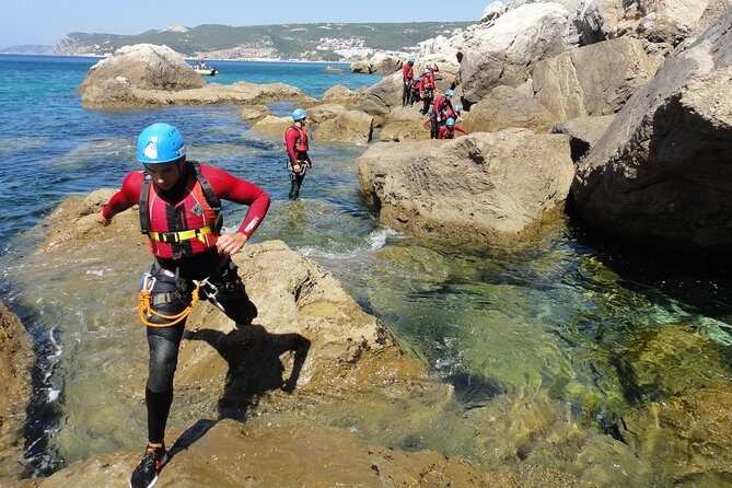 Coasteering in the Arrabida Natural Park (Lisbon region) - What is coasteering in Arrabida?