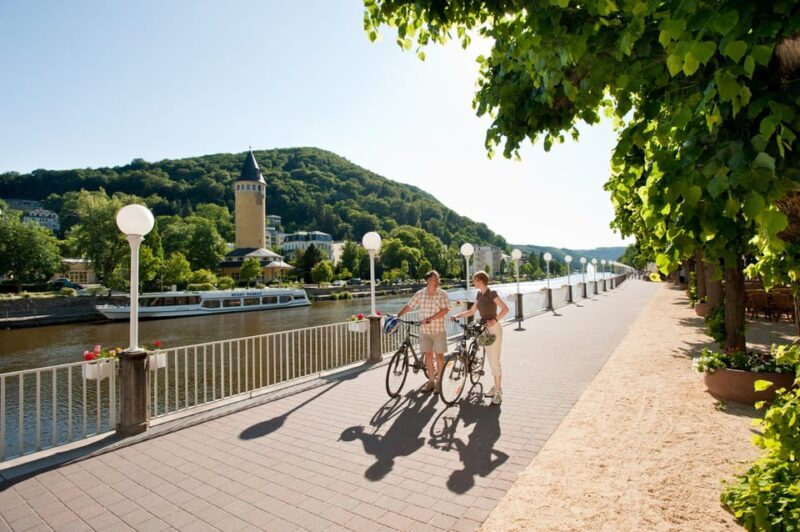 Cochem: Bike and Boat Tour with Picnic and Wine Tasting - Who Is This Tour Best For?