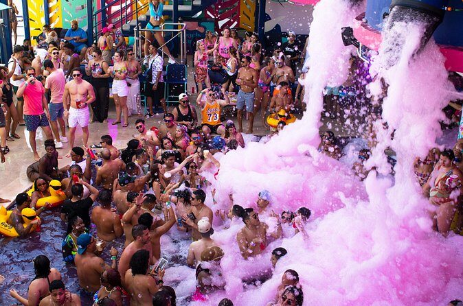 Coco Bongo Beach Club Day Party Premium Pass - The value of the experience