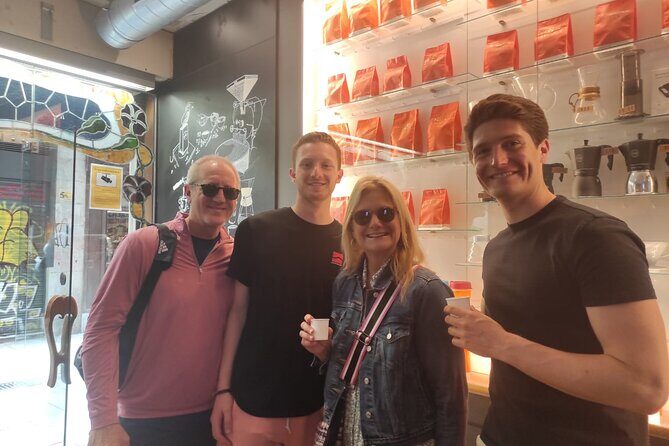 Coffee and Art Tour walking Gothic Quarter, Official Guide - Visiting Art Galleries: Sala Pares and a Modern Space