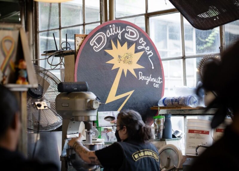 Coffee Crawl & VIP Morning in Pike Place Market - Key Points