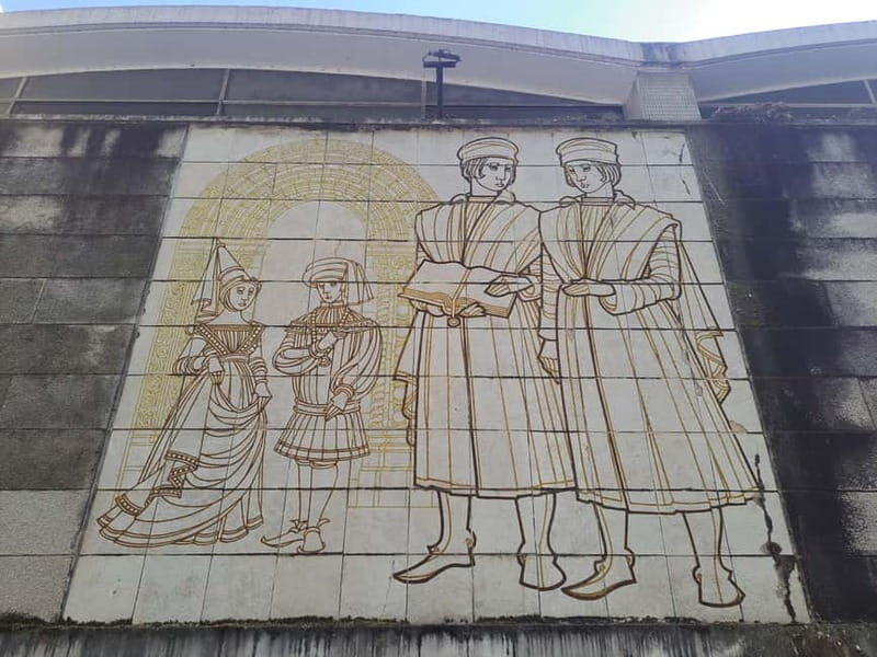 Coimbra: Adventure, Discovery & Learning with a Local - Who Should Consider This Tour?