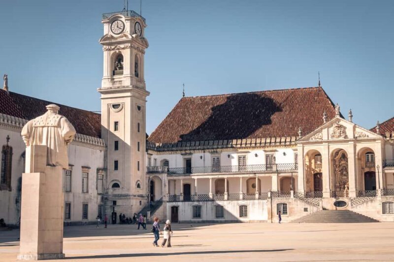 Coimbra: Private & Flexible Walking Tour in Historic Center - Exploring Coimbra with the Walkbox App: What You Can Expect