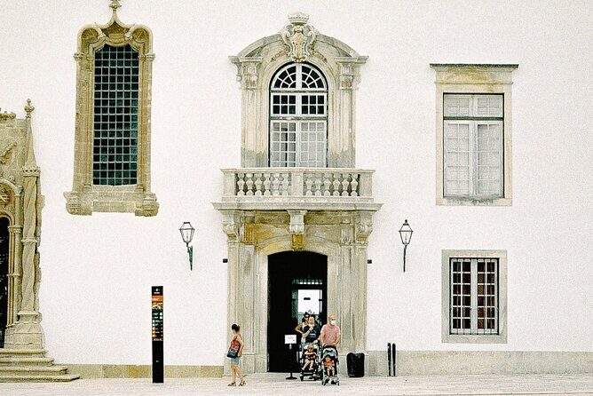 Coimbra Scavenger Hunt and Sights Self-Guided Tour - Who Should Consider This Tour?