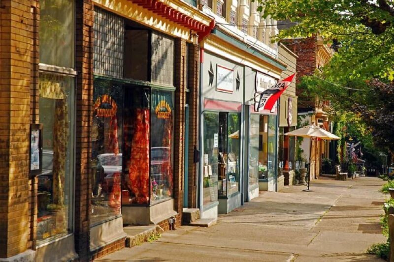 Cold Spring Town&Woodbury Outlets 1-day Tour From NY - Key Points