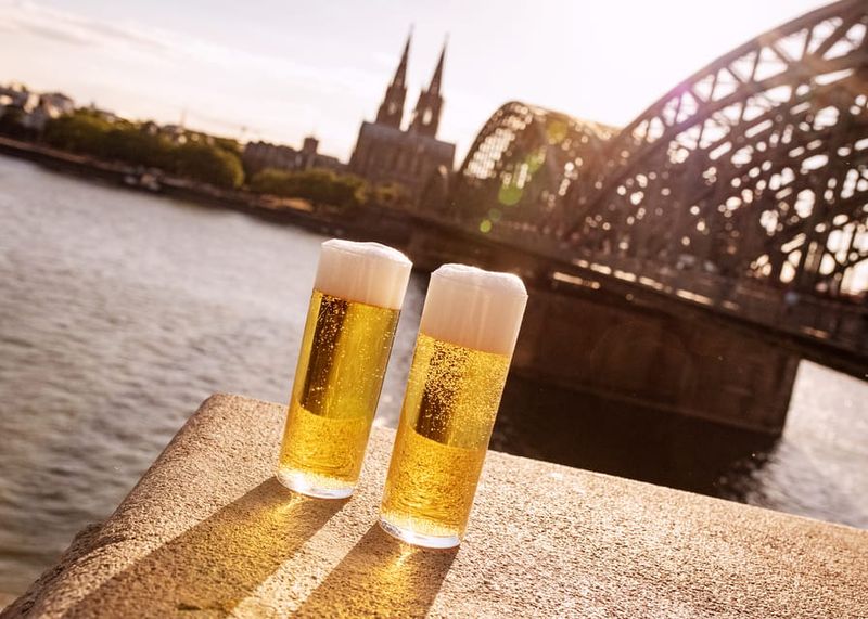 Cologne: Brewery Tour with 3 Kölsch Beer Tastings - How the Guides Make the Tour Worth It