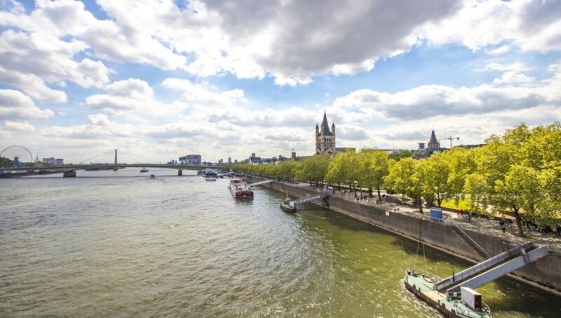 Cologne: Capture the most Photogenic Spots with a Local - Key Points