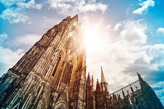 Cologne: EL-DE Haus and Old Town Private Guided Tour - FAQ