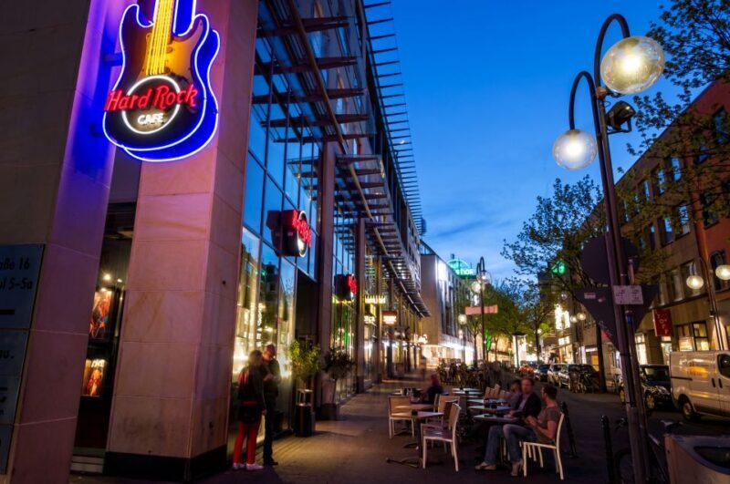 Cologne: Hard Rock Cafe with Set Menu for Lunch or Dinner - Key Points