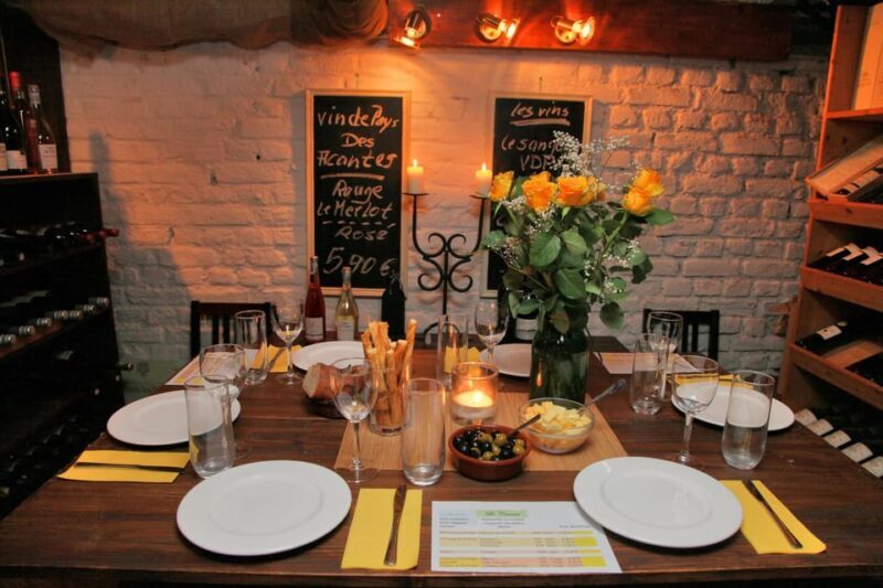 Cologne-Nippes: Cheese and wine with champagne and Grand Cru - Who Will Love This?