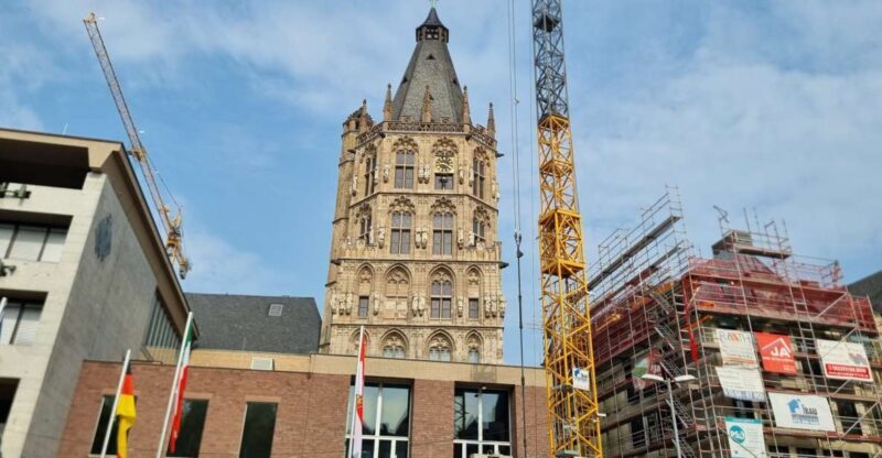 Cologne: Old City Guided Walking Tour - What to Expect from the Cologne Old City Tour