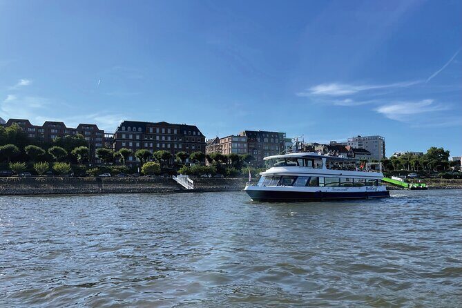 Cologne skyline tour with audio guide 90 minutes - The Practical Details