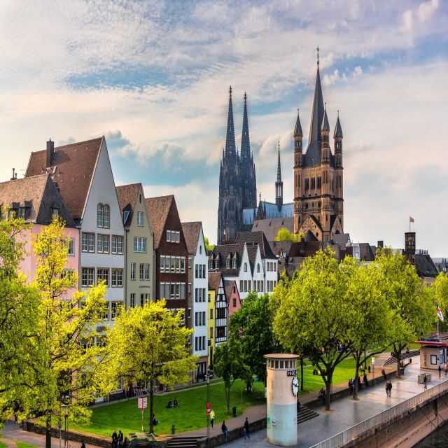 Cologne Wine Tasting Private Tour with Wine Expert - Who Should Consider This Tour?