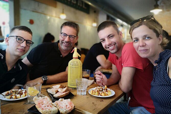 Colonia Guell & Casa Vicens Skip-the-Line Ticket Private Tour - FAQs About the Tour