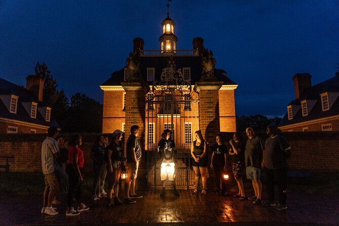 Colonial Williamsburg Dead of Night Ghost Hunt with Equipment - The Value of the Tour