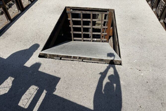 Colosseum Arena Private Tour with Roman Forum and Palatine hill - Who Is This Tour Best For?