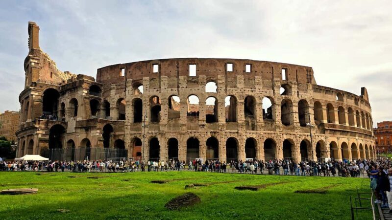 Colosseum Arena Tour, Palatine Hill and Roman Forum - Who Should Consider This Tour?