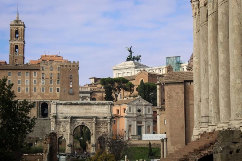 Colosseum Entry with digital audioguide and arena option - FAQ